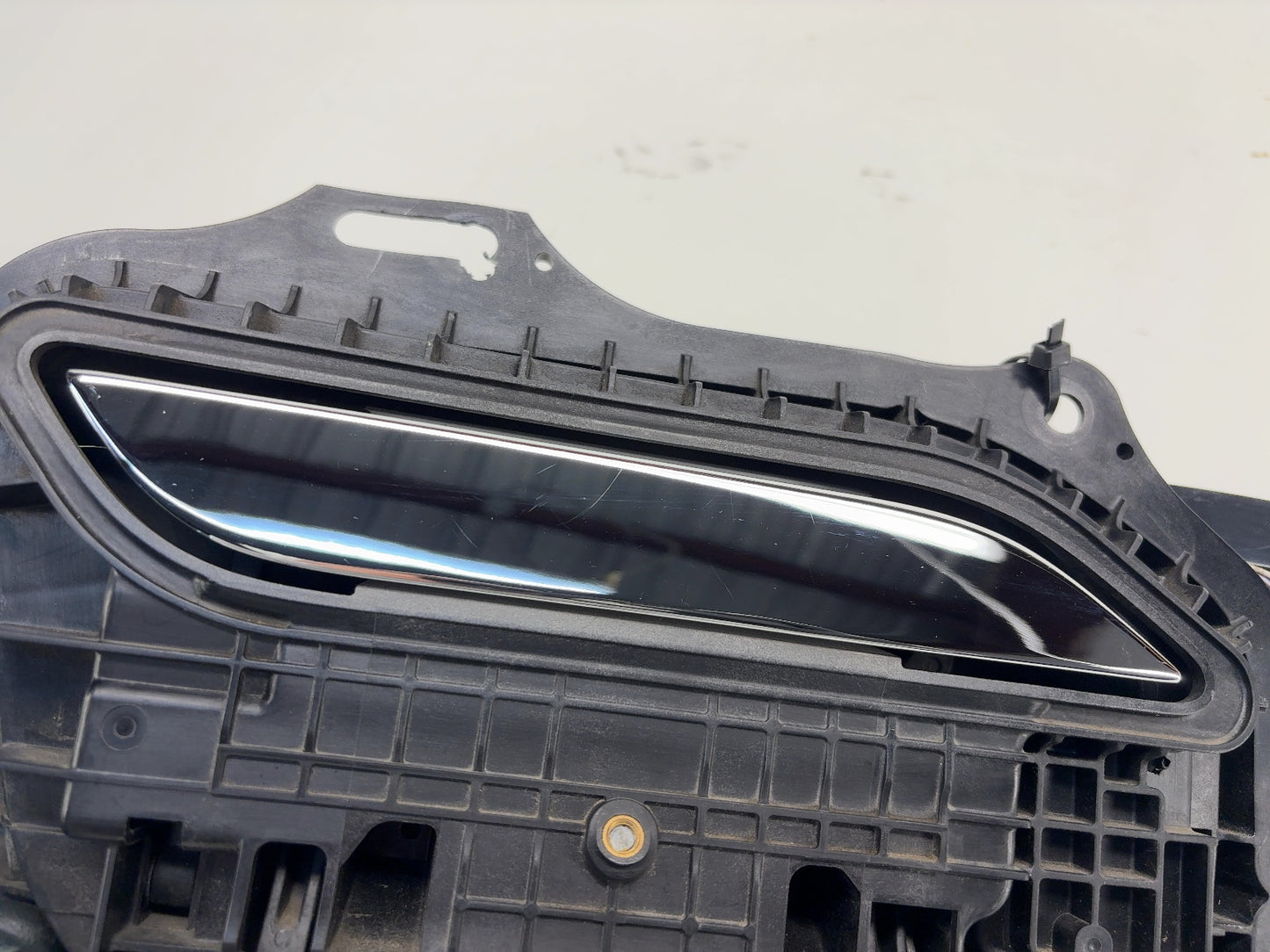2015 Tesla Model S Rear Right Door Handle Retrofit Kit 1135723-S0-A