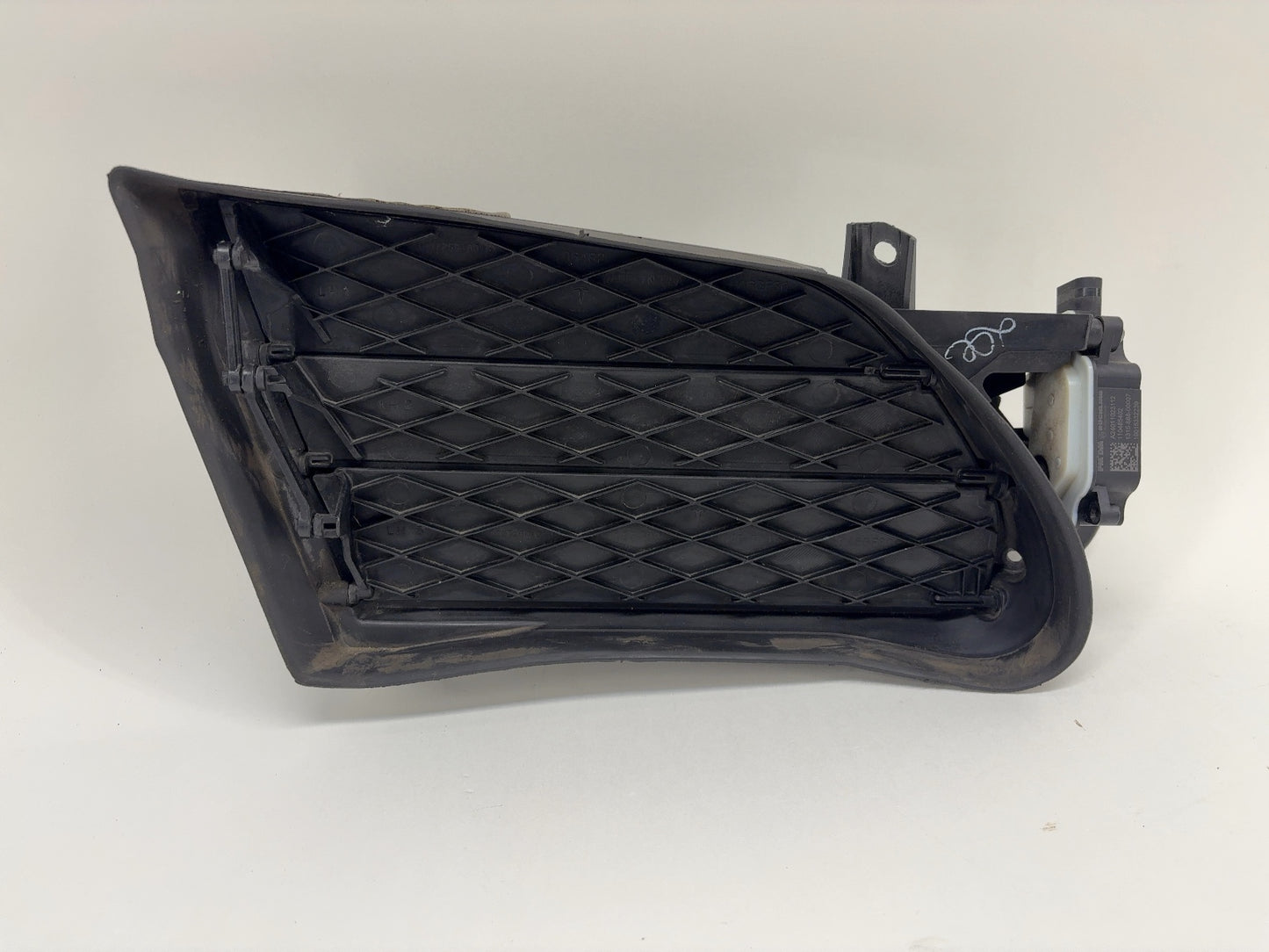 2015-2018 Tesla Model S Active Louvre Left 1007268-00-F