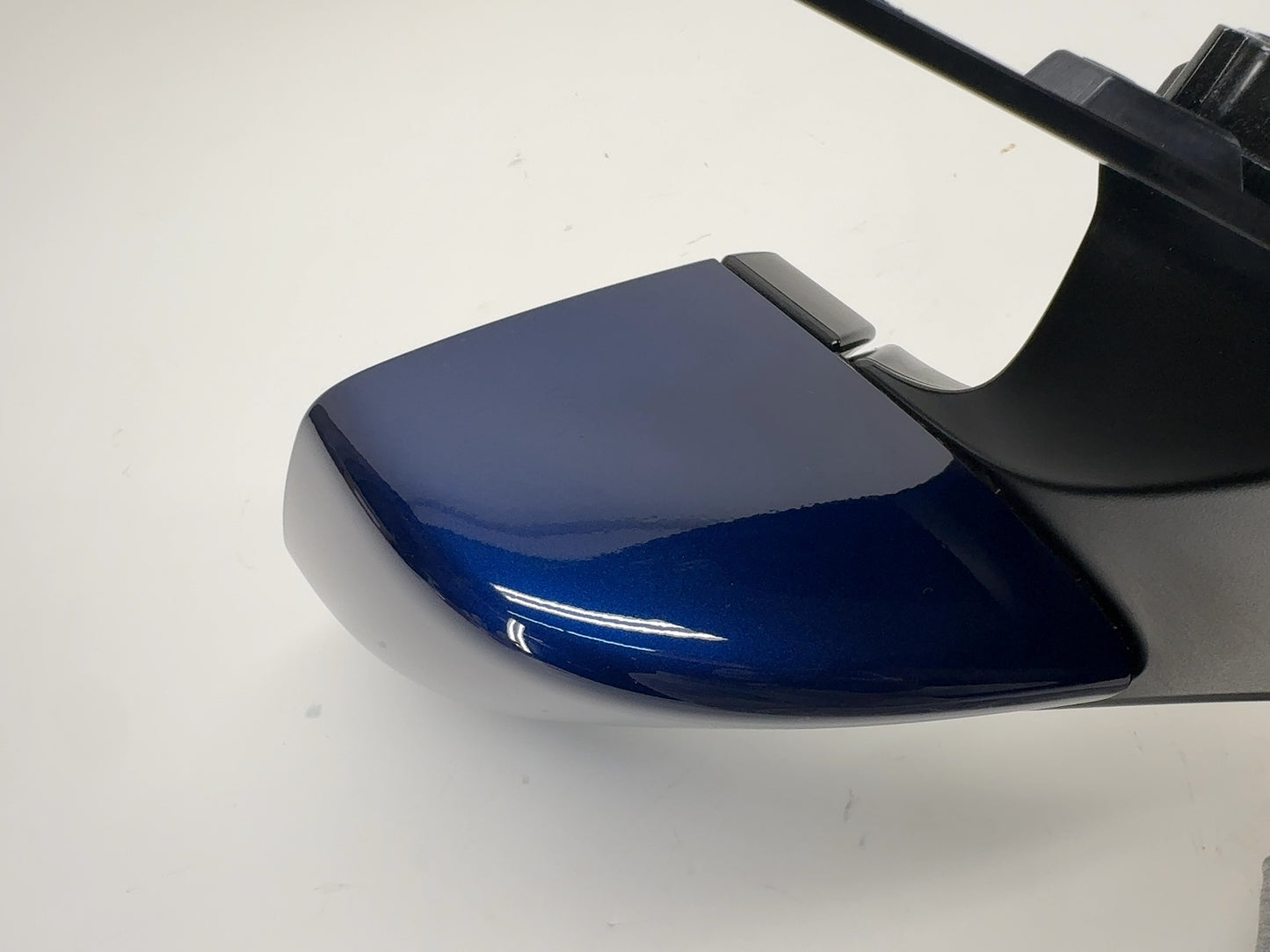 2025 Tesla Model 3 Highland Front Right Door Mirror Assembly 1592032-00-H