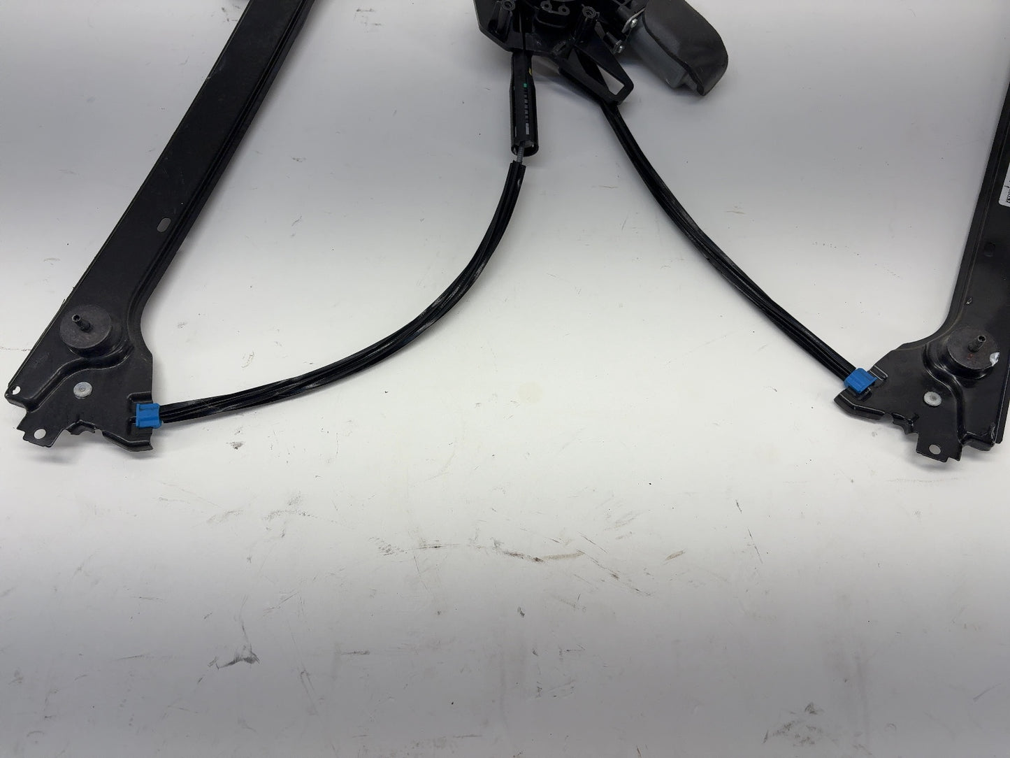 2019 Tesla Model X Window Regulator Front Right 1028819-00-F