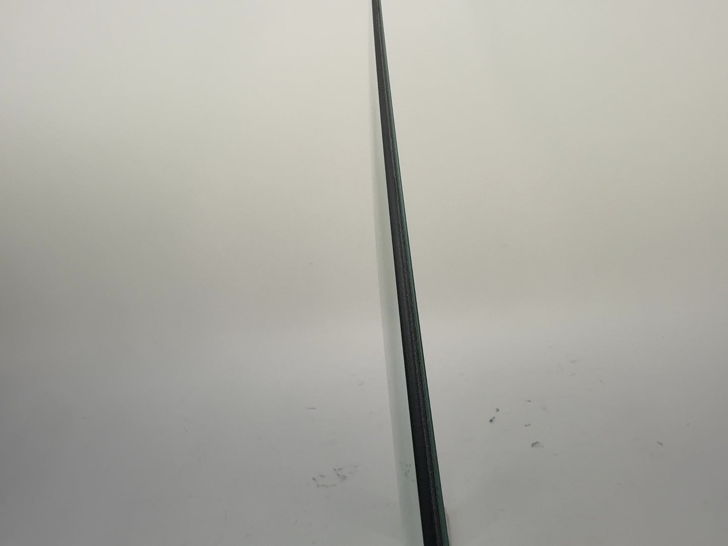 2024-2025 Tesla Model 3 Highland Front Right Door Glass Laminated 1773076-00-D