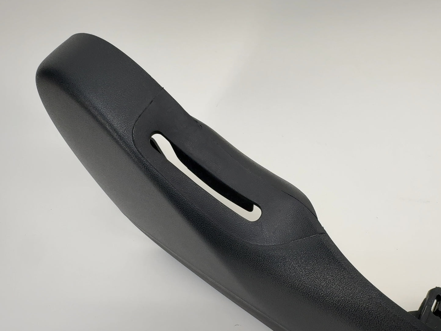 2018-2019 Tesla Model 3 Front Right Passenger Seat Trim With Buttons 1098349-00-C