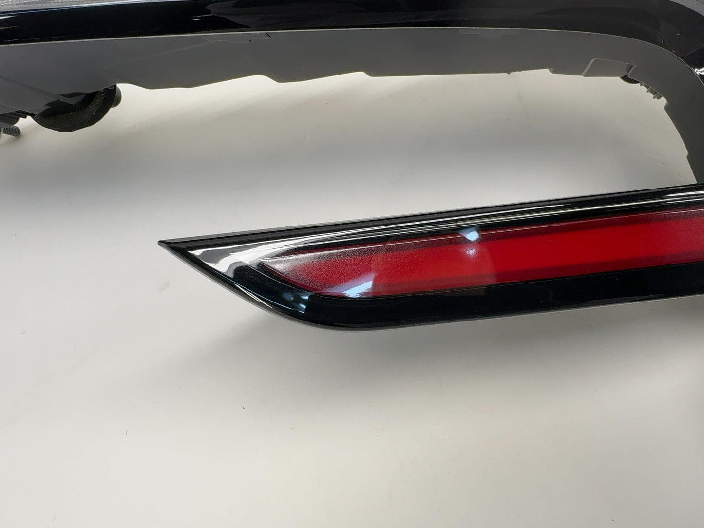 2024-2025 Tesla Model 3 Highland Tail Lamp Liftgate Trunk Right 1691500-00-F