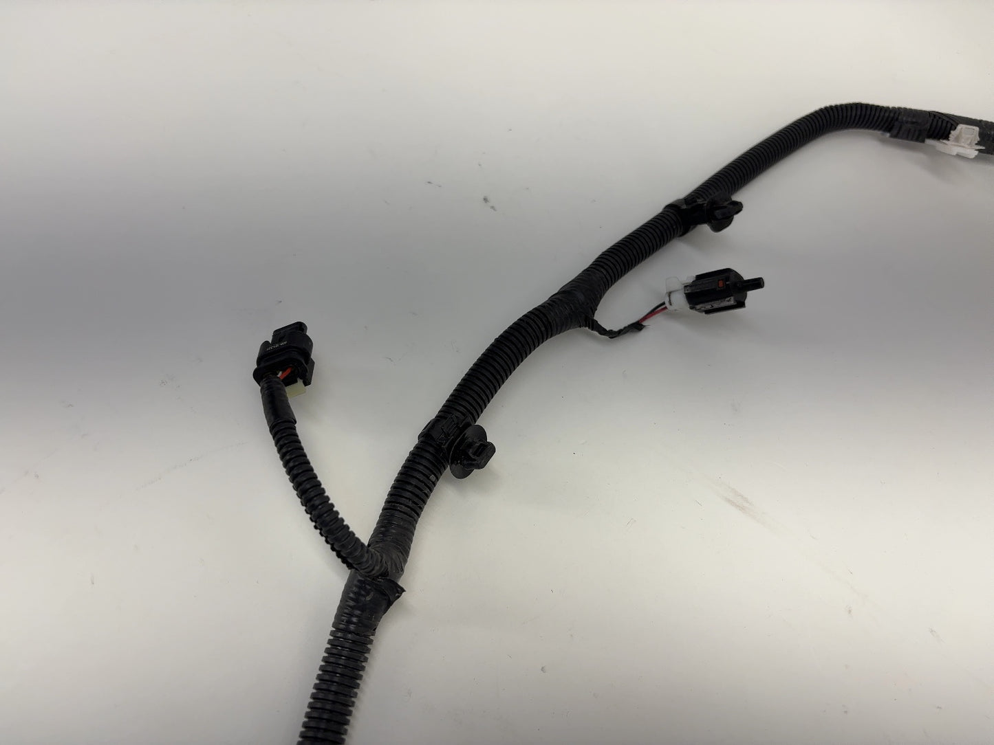 2017 Tesla Model 3 Front Bumper Harness 1067958-00-D
