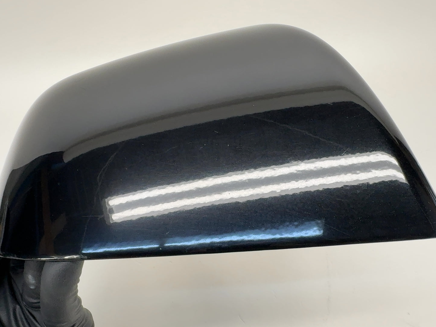 2023-2024 Tesla Model Y Exterior Mirror Skull Cap Right 1495594-00-A