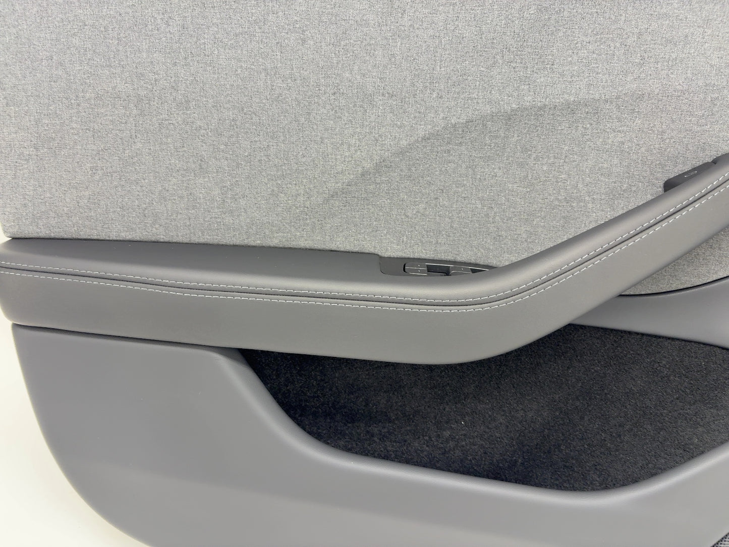 2025 Tesla Model 3 Highland Front Left Door Panel 1776730-20-E
