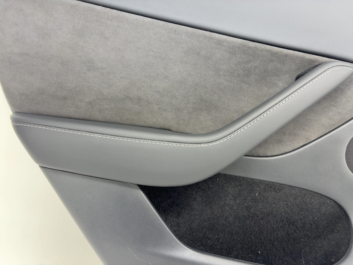 2023-2025 Tesla Model Y Door Trim Rear Left 1997296-00-D