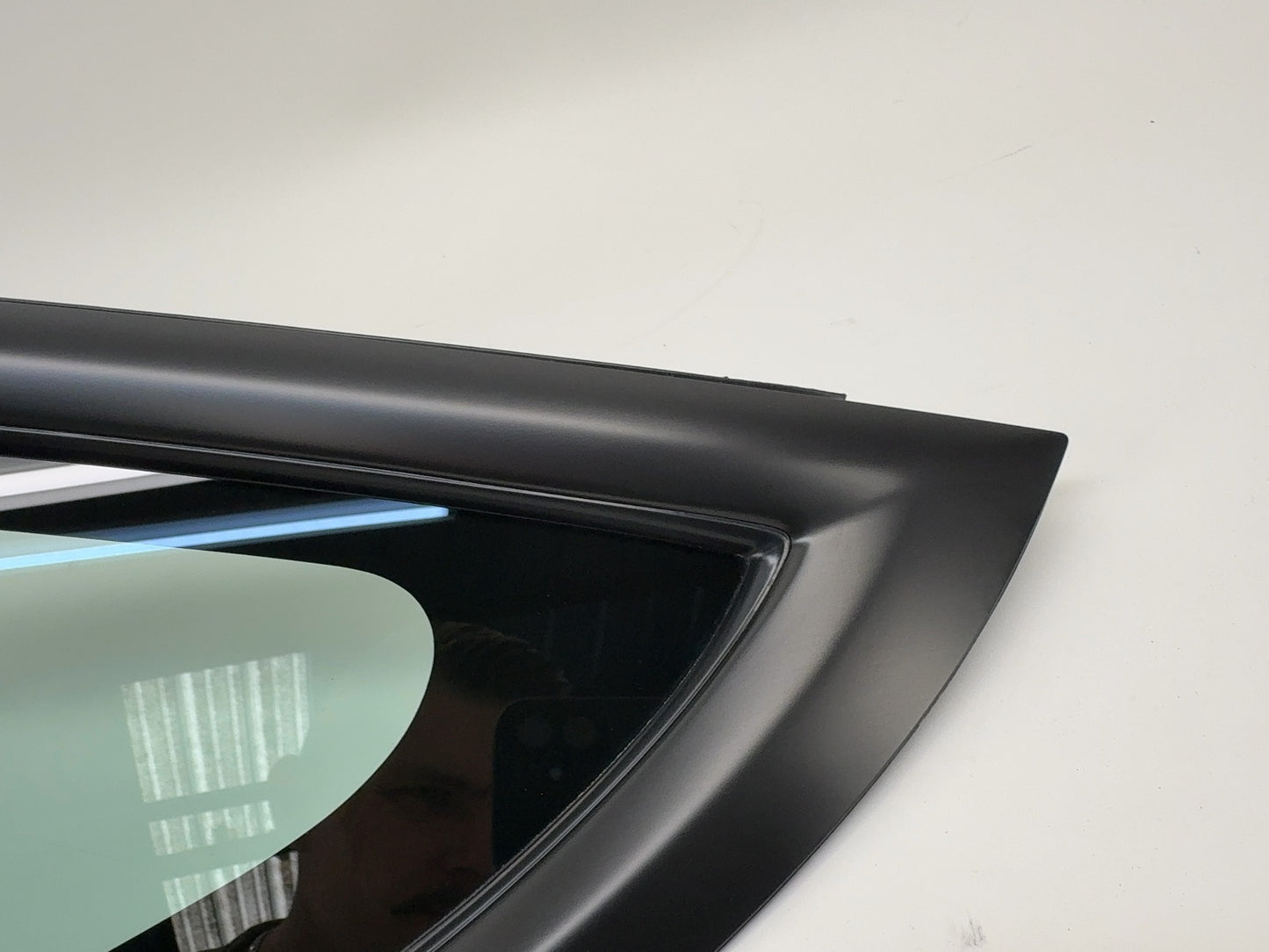 2025 Tesla Model 3 Highland Left Quarter Glass 1915483-20-C