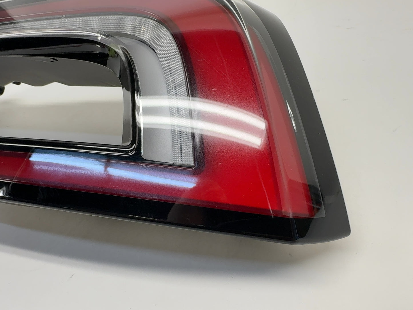 2024-2026 Tesla Model 3 Highland Tail Lamp Liftgate Trunk Right 1691500-00-F
