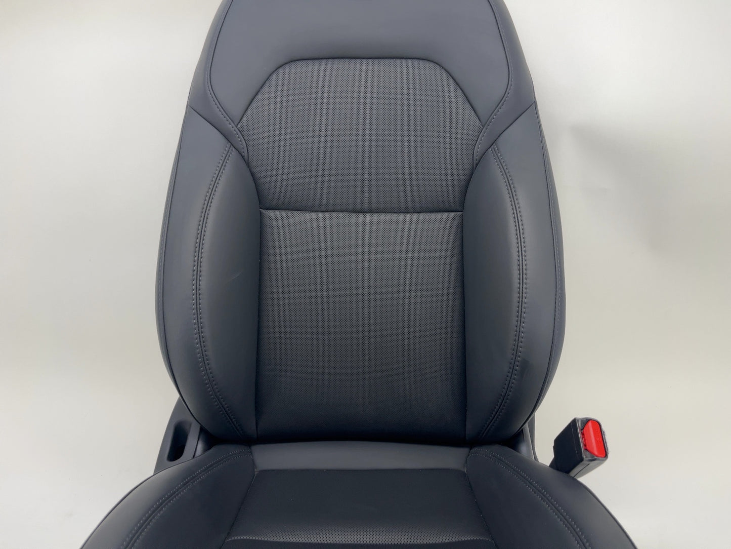 2026 Tesla Model Y Juniper Front Right Seat Assembly 2700041-F1-A