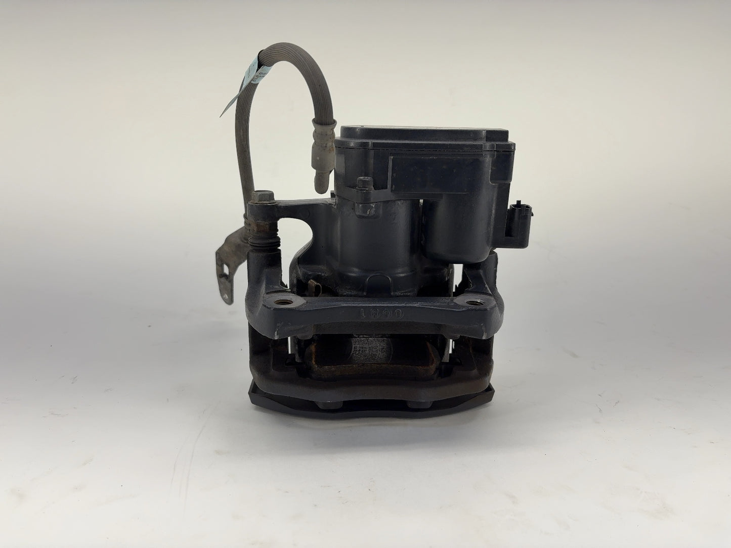 2021 Tesla Model S Rear Brake Caliper Left 1078541-00-B