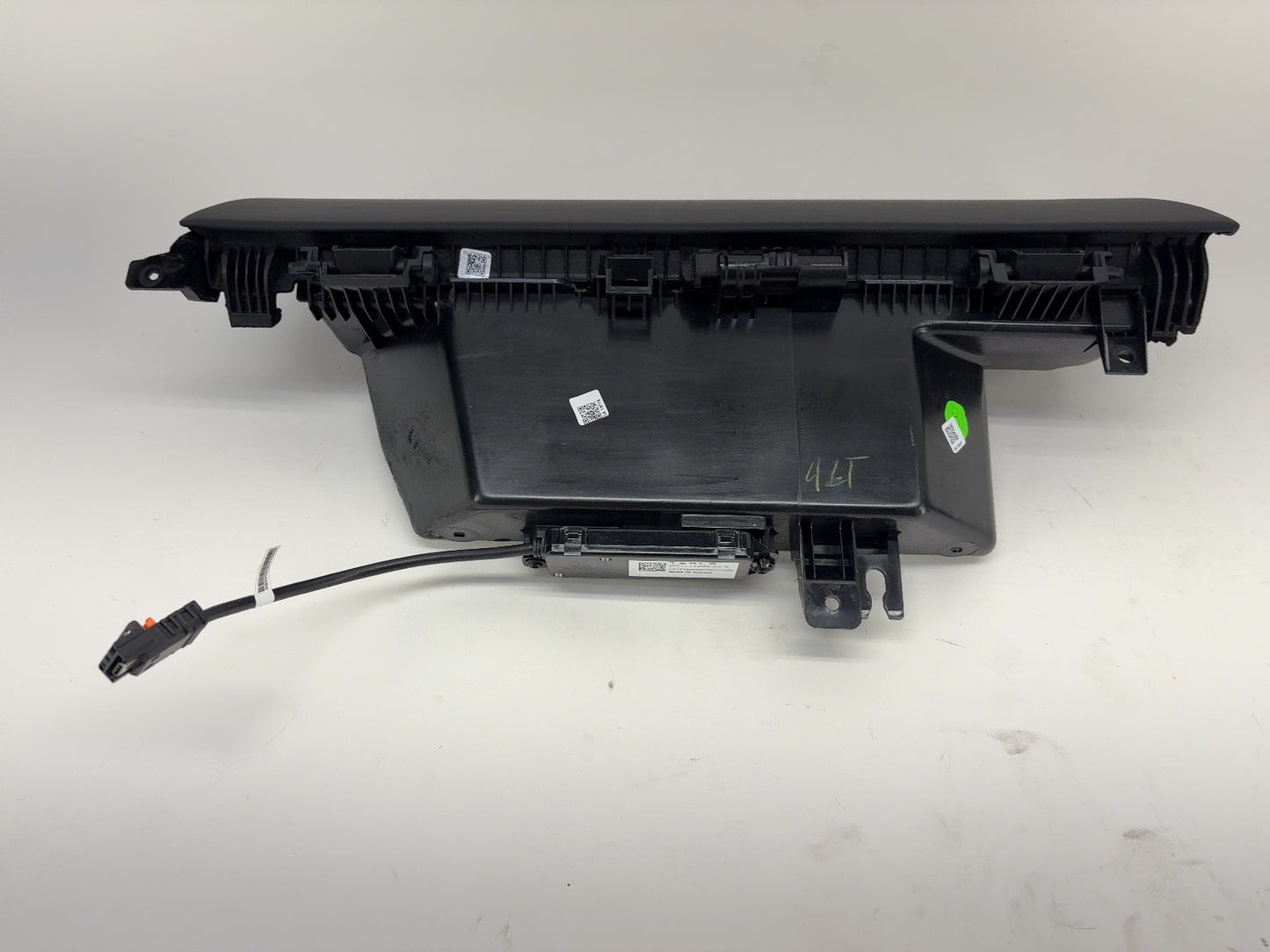 2026 Tesla Model Y Juniper Instrument Panel Glove Box 1935934-50-D