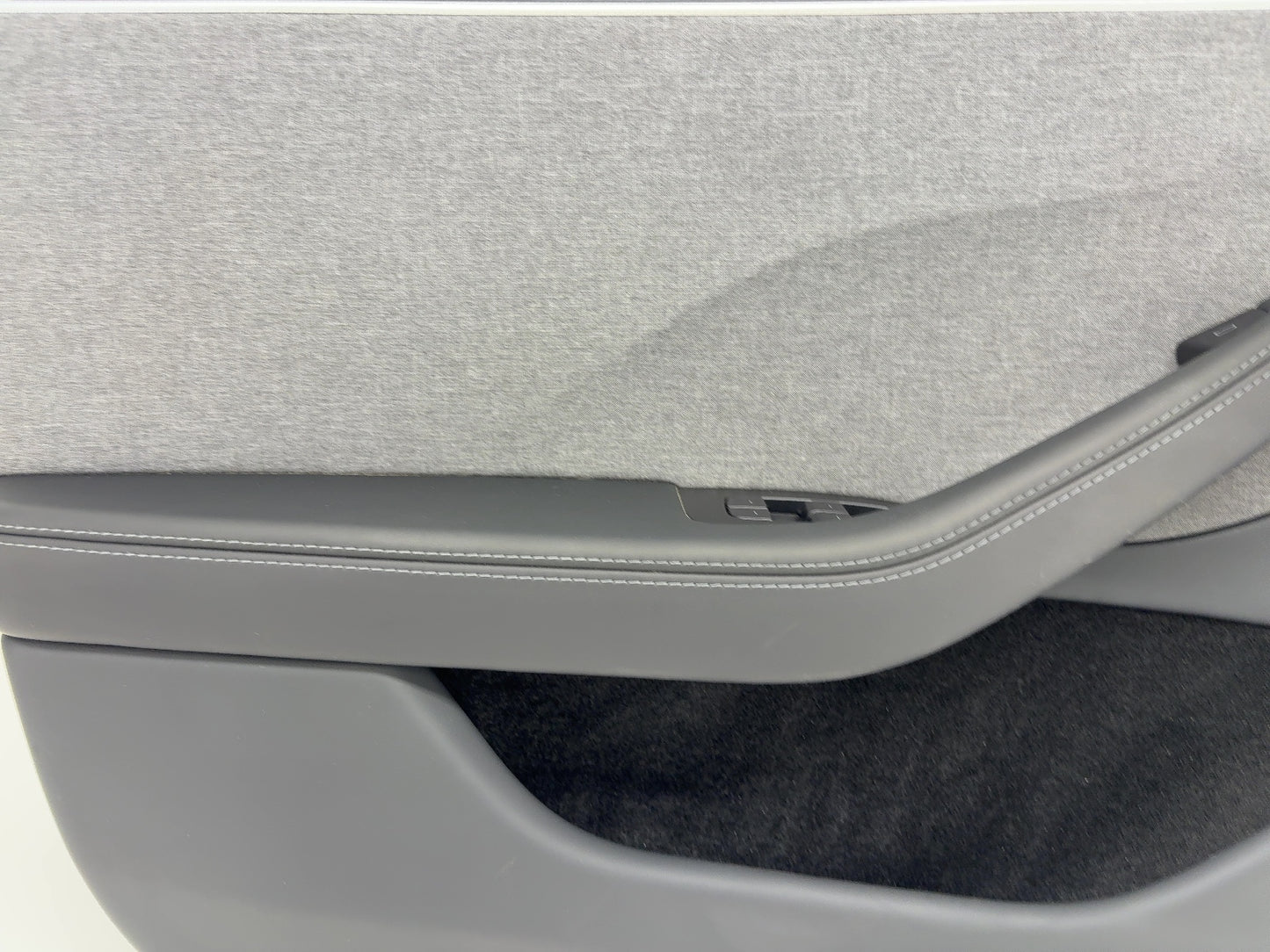 2025 Tesla Model 3 Highland Front Left Door Panel 1776730-20-E