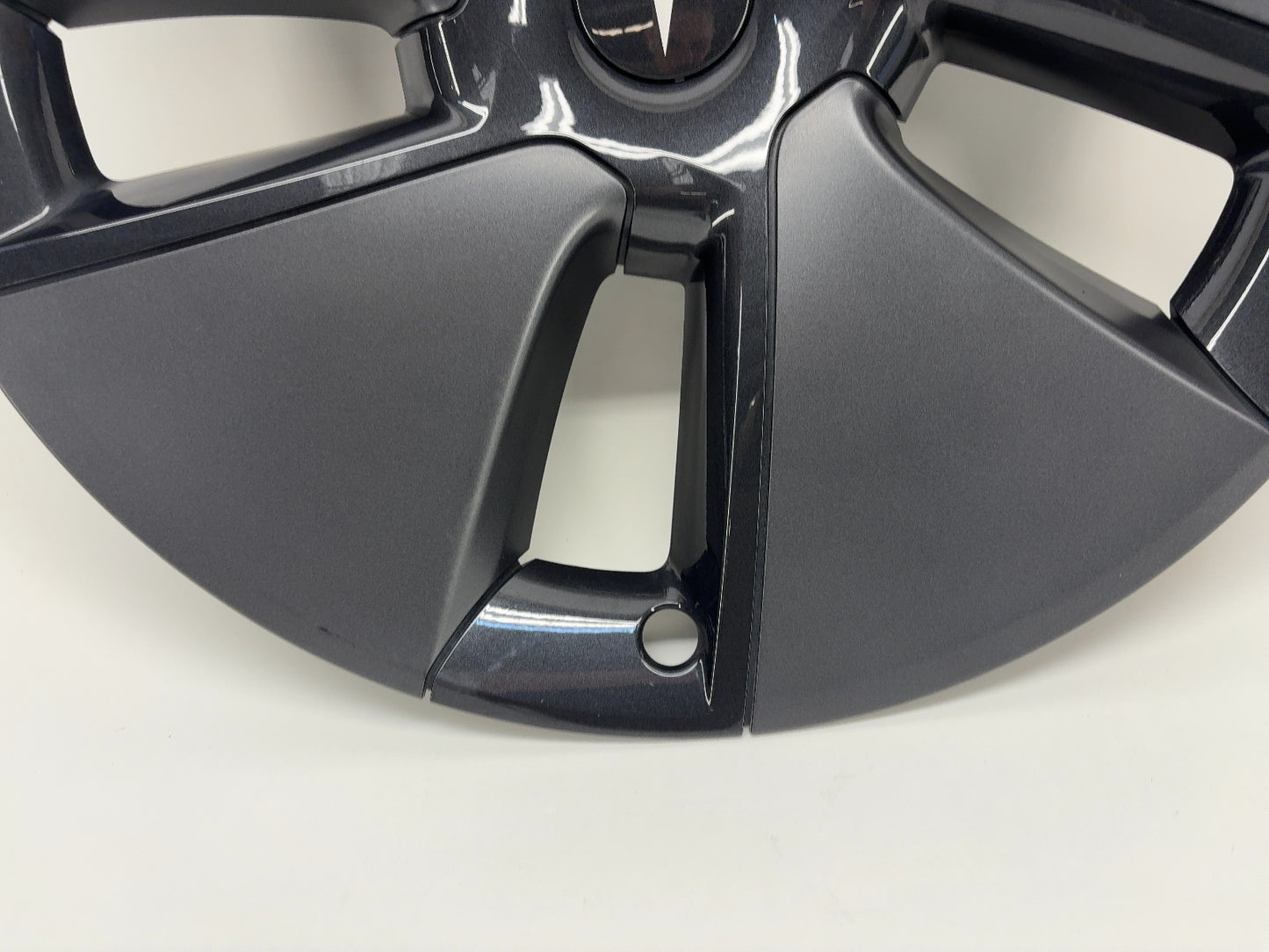 2022 Tesla Model 3 18 Inch Pinwheel Wheel Cover 1044271-00-A