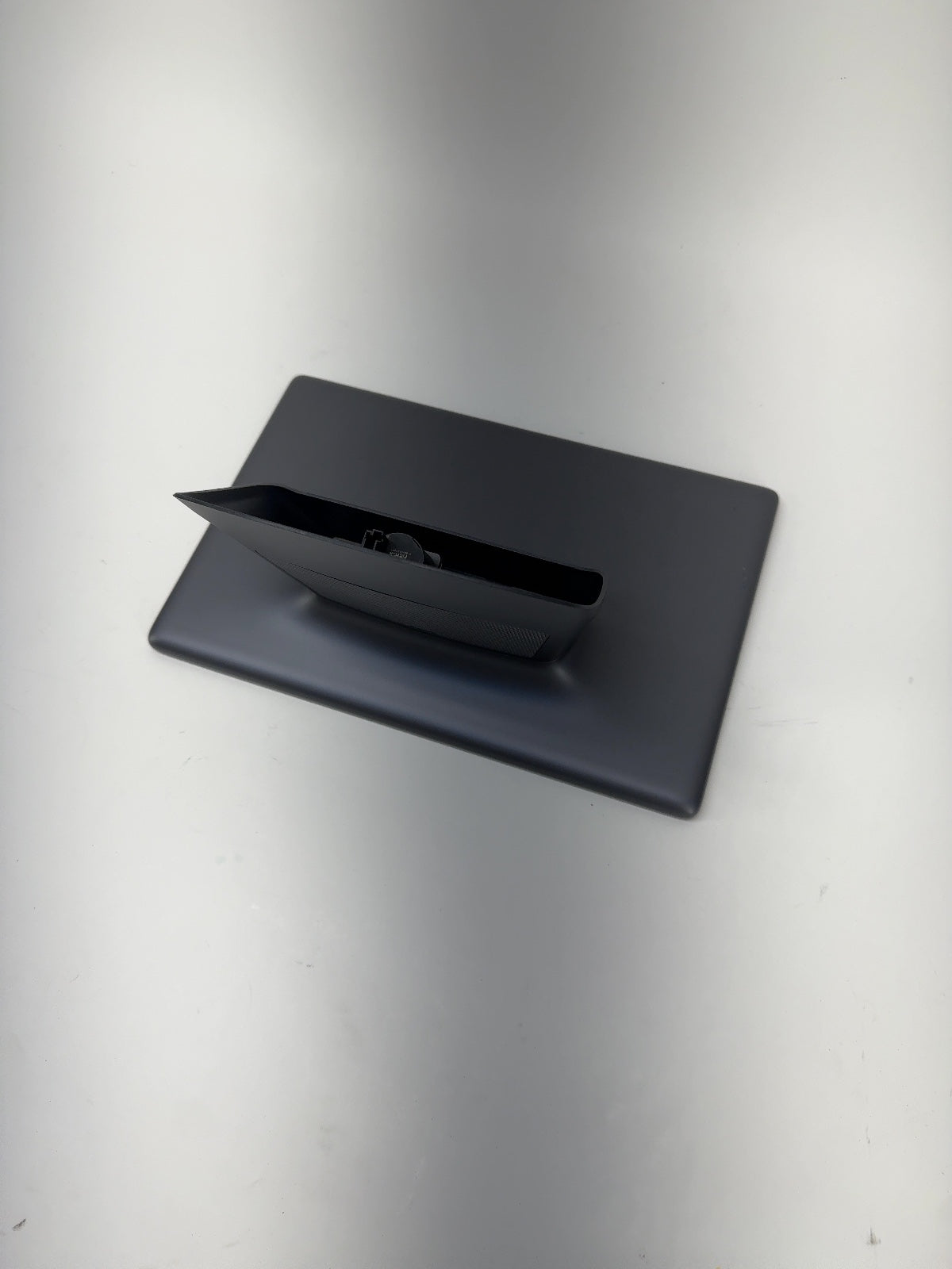 2024-2026 Tesla Model 3 Highland Center Display 1756566-00-D