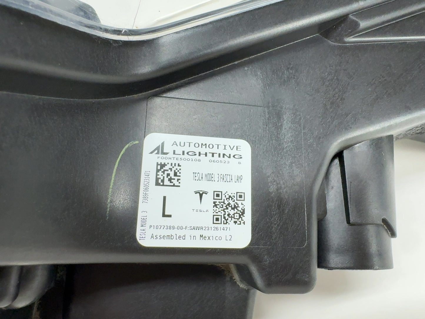2018-2023 Tesla Model 3 Front Left Fog Lamp Base 1077389-00-F