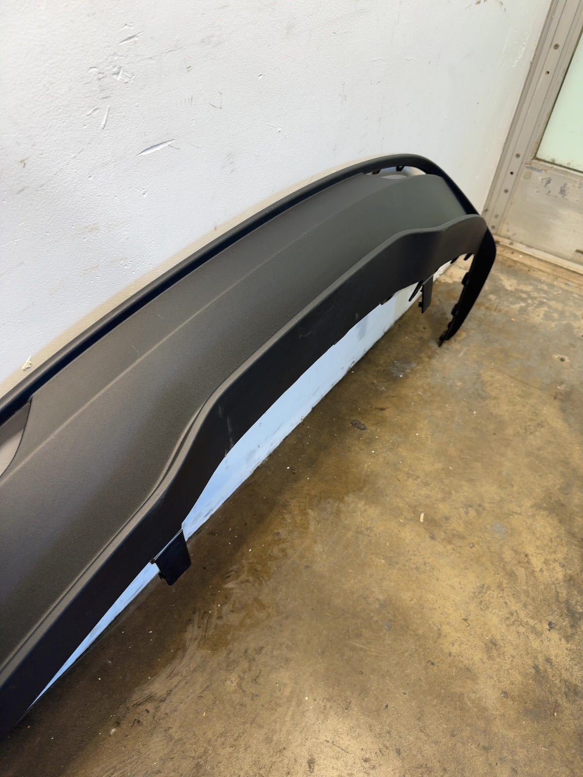 2025-2026 Tesla Model 3 Highland Rear Bumper Lower 1582581-00-D