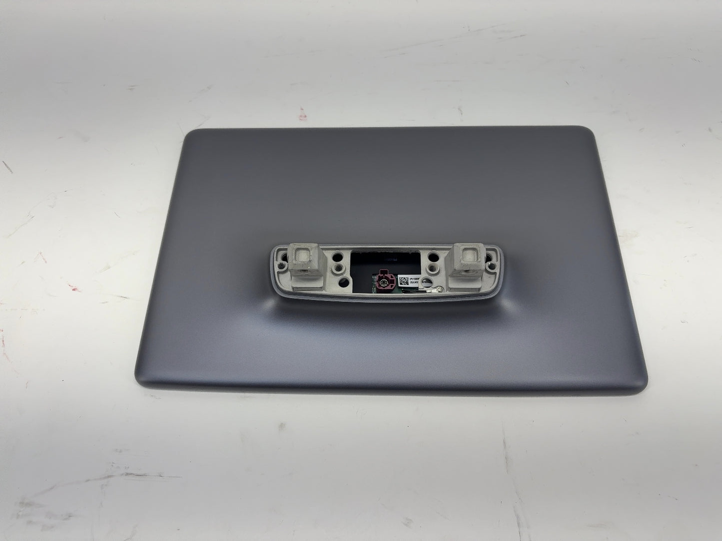 2022-2023 Tesla Model Y Center Display 1089543-00-J