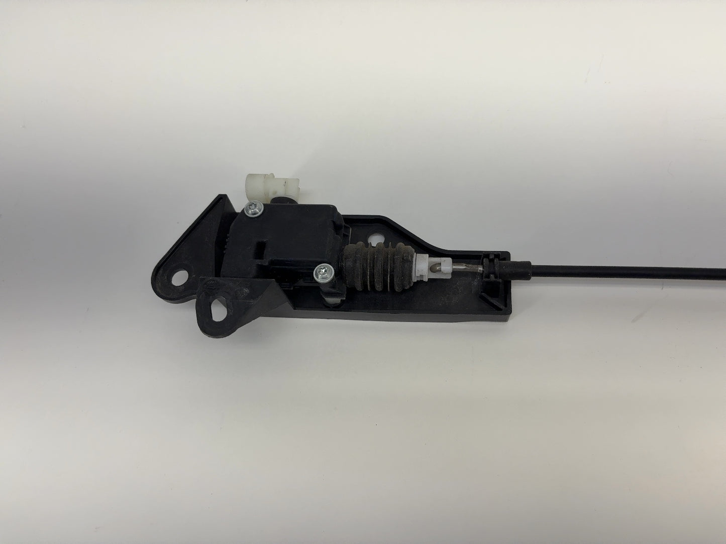 2018 Tesla Model 3 Hood Latch With Actuators 1033011-00-E