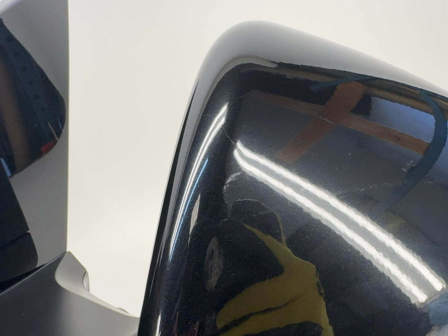 2022-2023 Tesla Model Y Front Left Door Mirror Assembly 1594111-00-C
