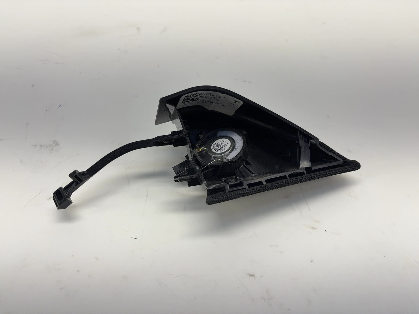 2023 Tesla Model Y Door Trim Tweeter Front Left 1756184-00-A