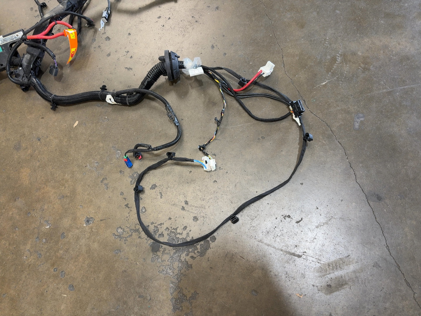 2026 Tesla Model 3 Highland Front Body Harness 2897330-11-A