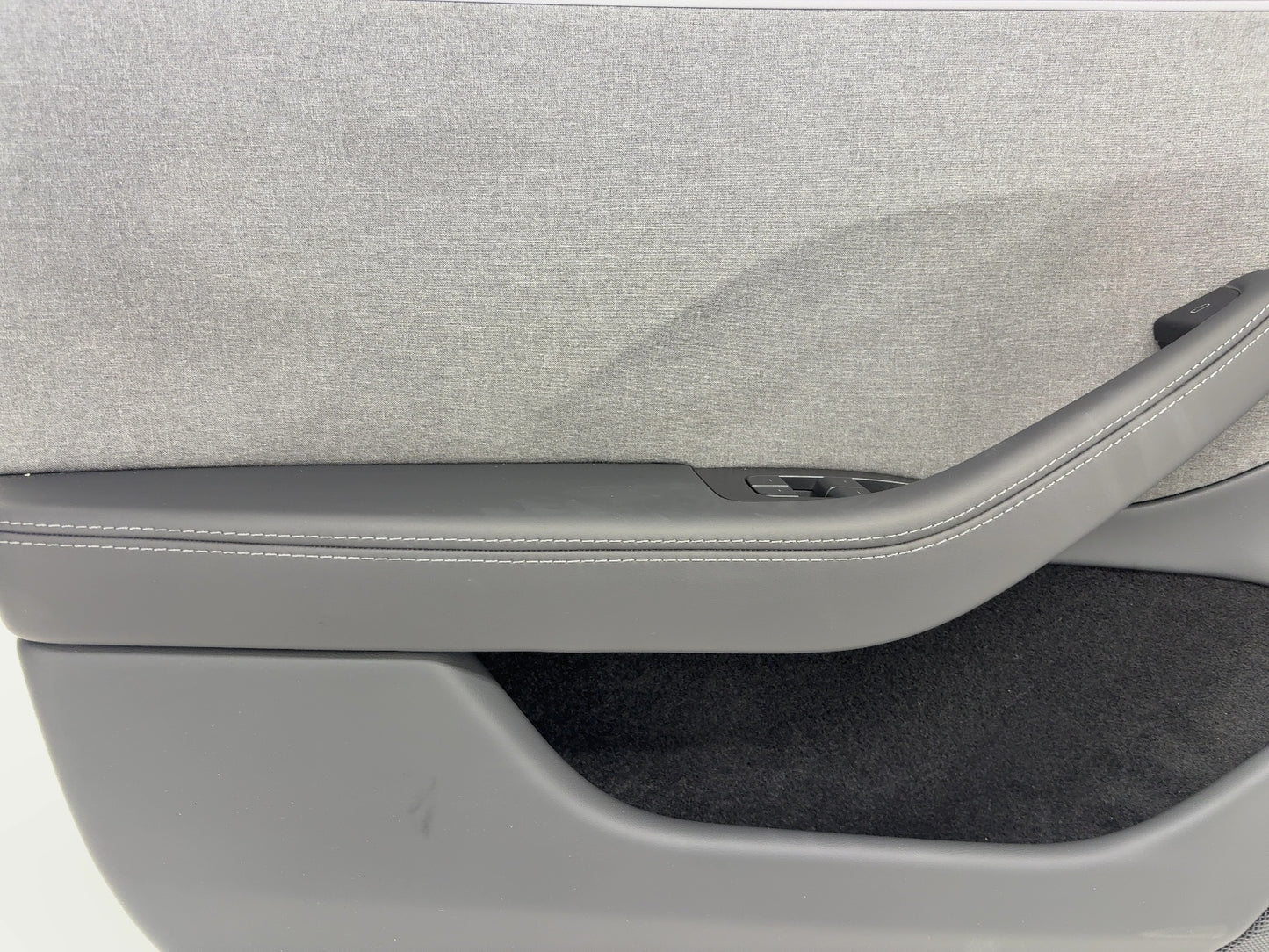 2026 Tesla Model 3 Highland Door Trim Front Left 1776730-20-F