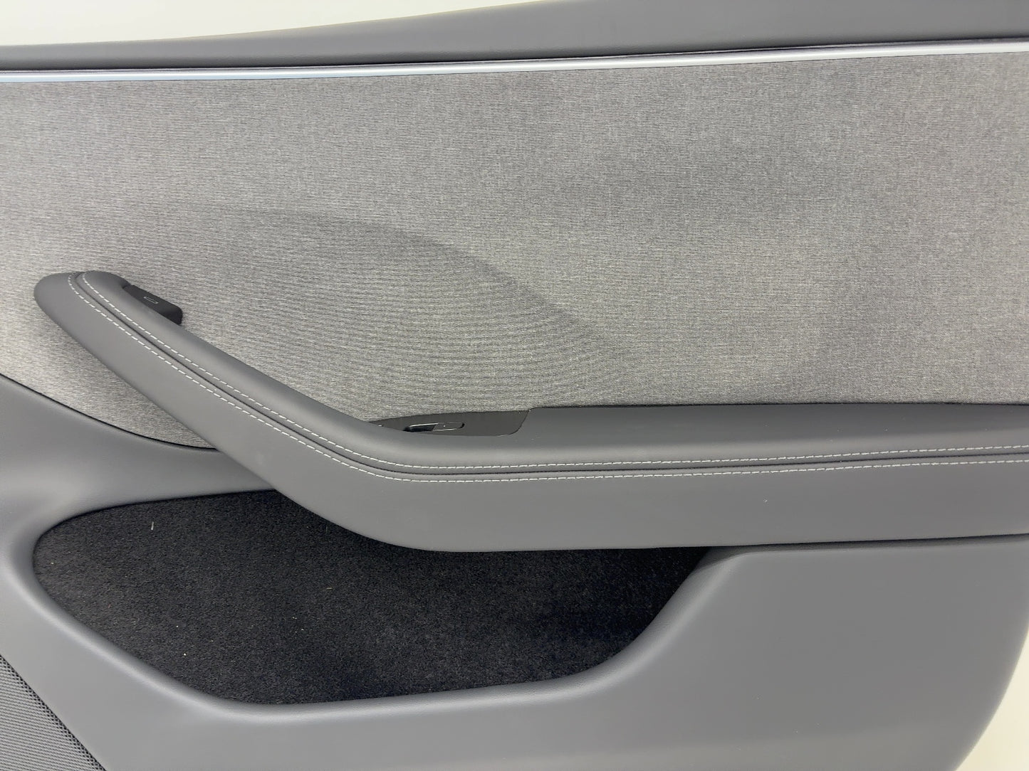 2025 Tesla Model 3 Highland Front Right Door Panel 1776740-20-E
