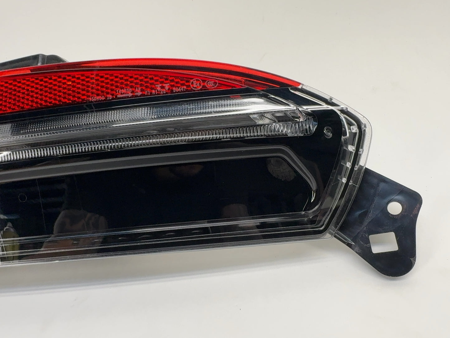 2025-2026 Tesla Model 3 Highland Rear Bumper Right Light 1712514-00-E
