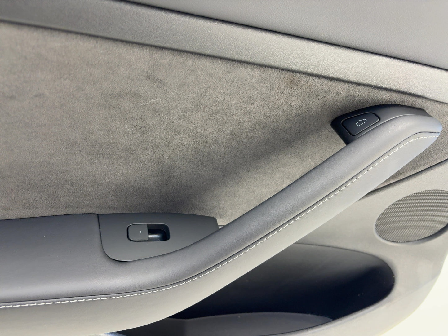 2023 Tesla Model 3 Rear Left Door Panel 1761128-01-B