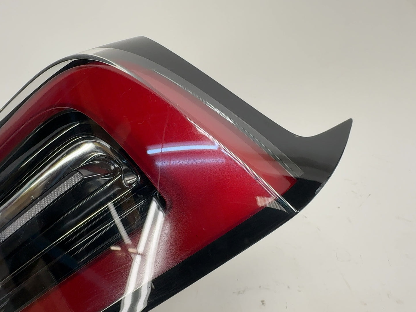 2021-2025 Tesla Model 3 Right Tail Lamp Quarter Mounted Global 1502087-00-D