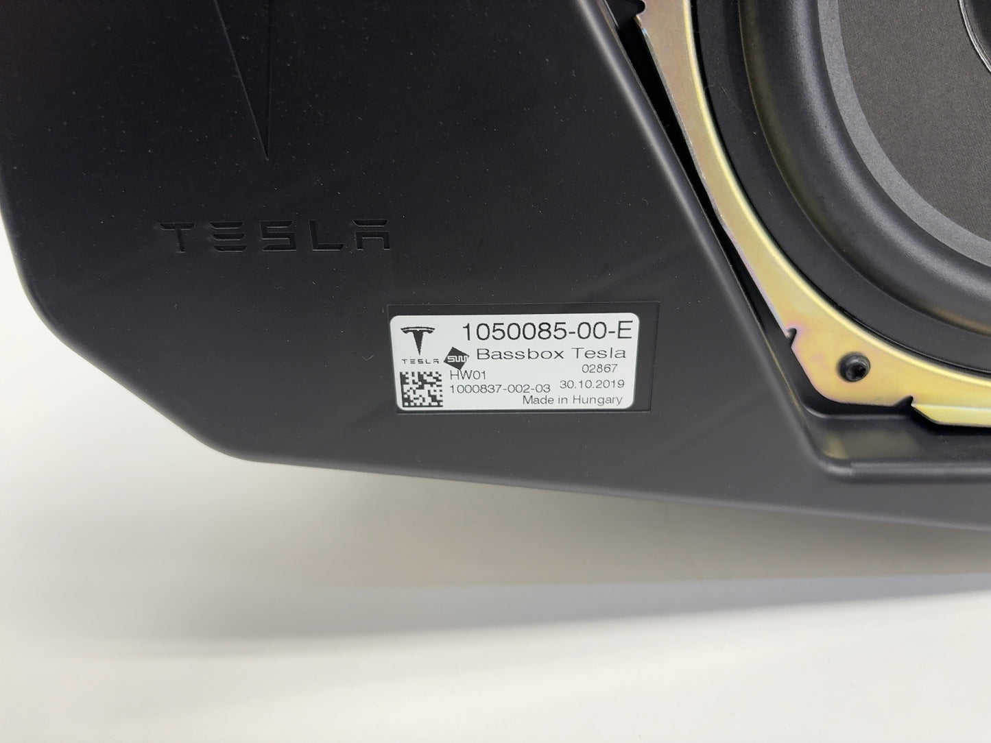 2020 Tesla Model X Audio Speaker Subwoofer 1050085-00-E