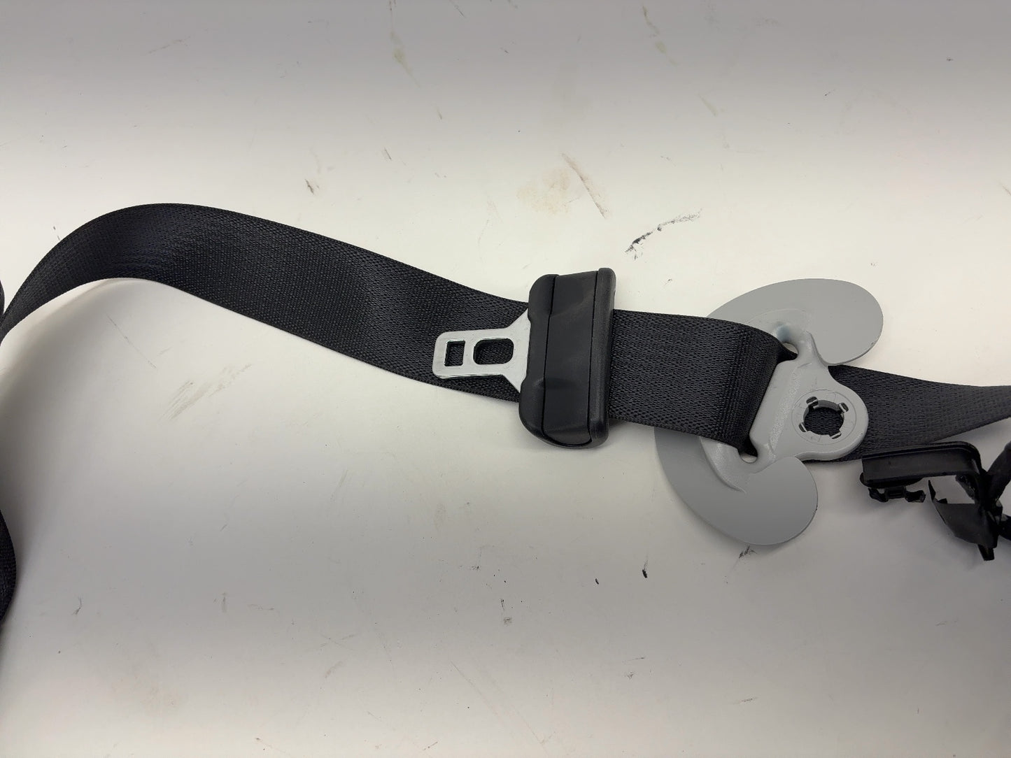 2020 Tesla Model 3 Front Right Seatbelt W Pretensioner 1081279-01-G