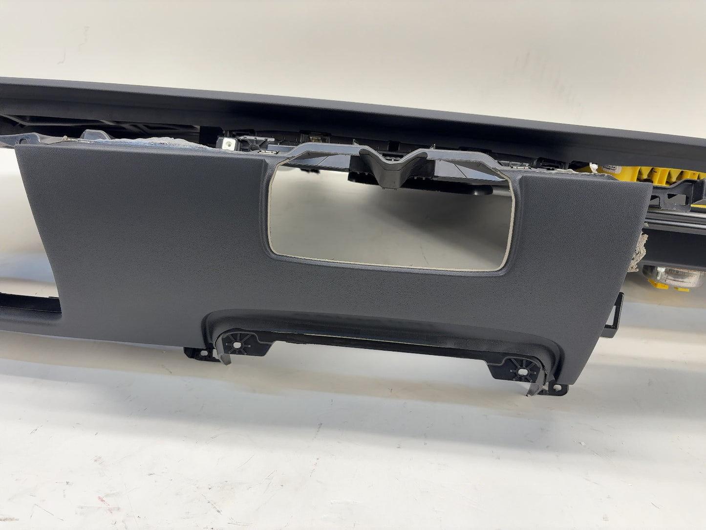 2020-2025 Tesla Model 3 Dash Panel With Airbag 1077823-00-G
