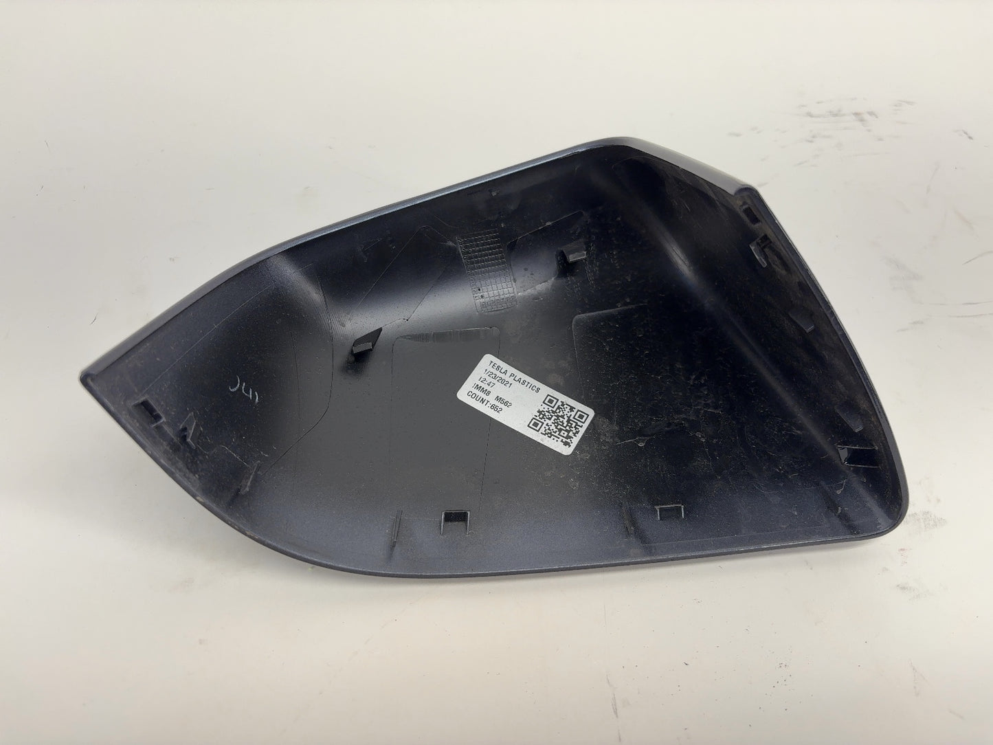2023-2024 Tesla Model Y Left Door Mirror Assembly Skull Cap 1495593-00-A
