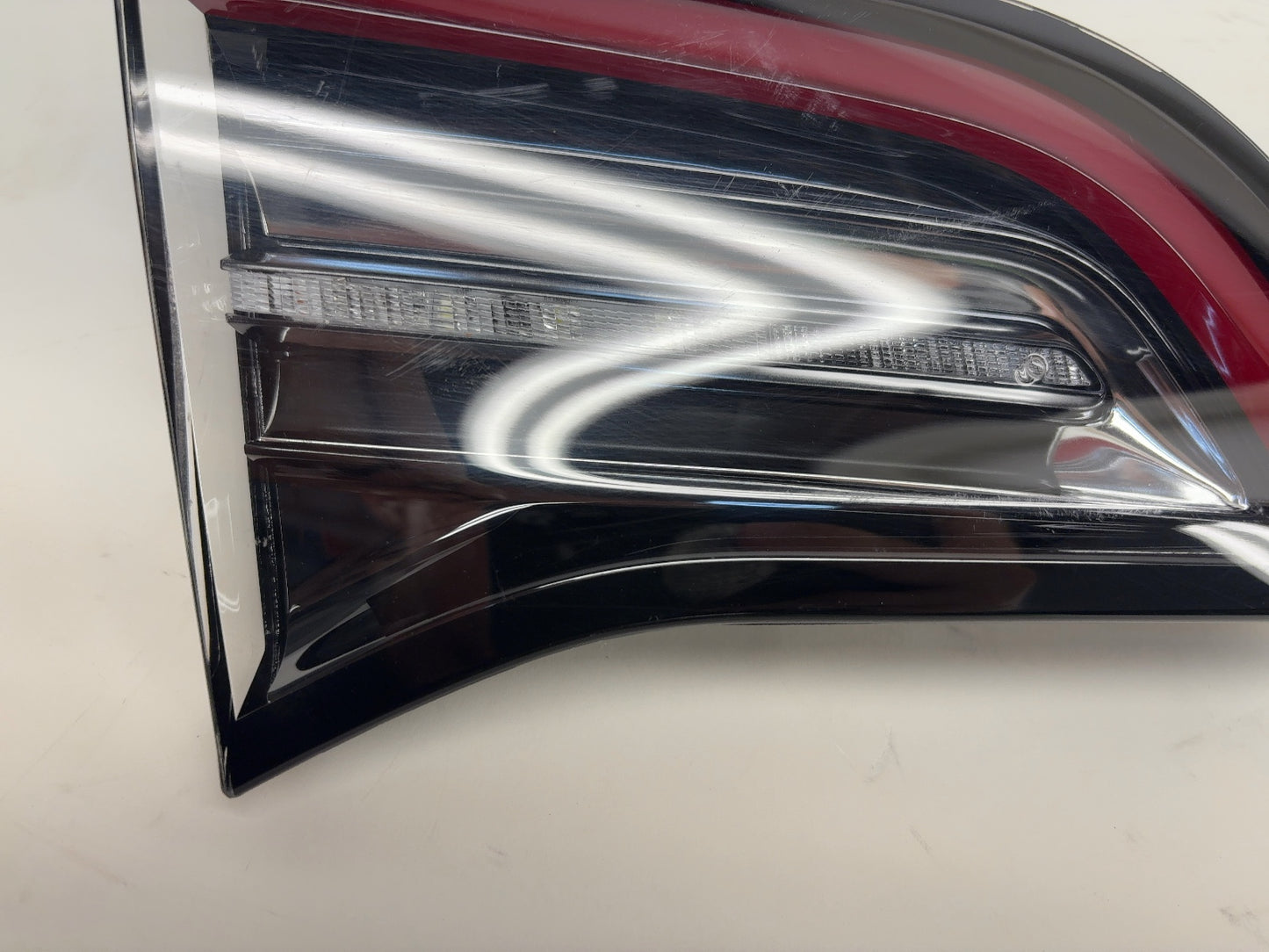 2020 Tesla Model 3 Left Tail Lamp Trunk Mounted 1077401-96-G