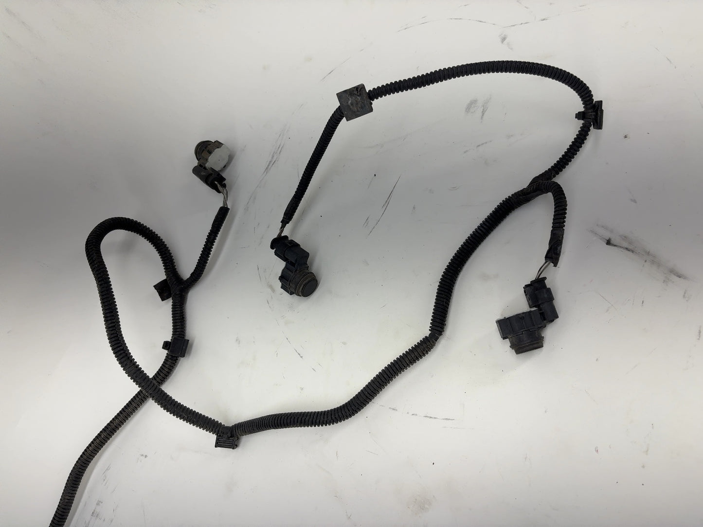 2015 Tesla Model S Rear Bumper Harness With Sensors 1004421-04-P