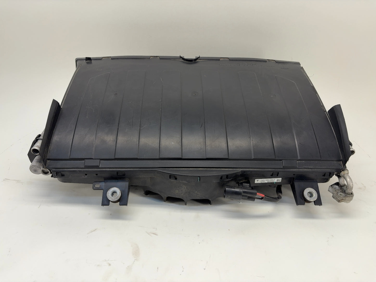 2017 Tesla Model X Radiator Assembly Note* 1031401-00-F