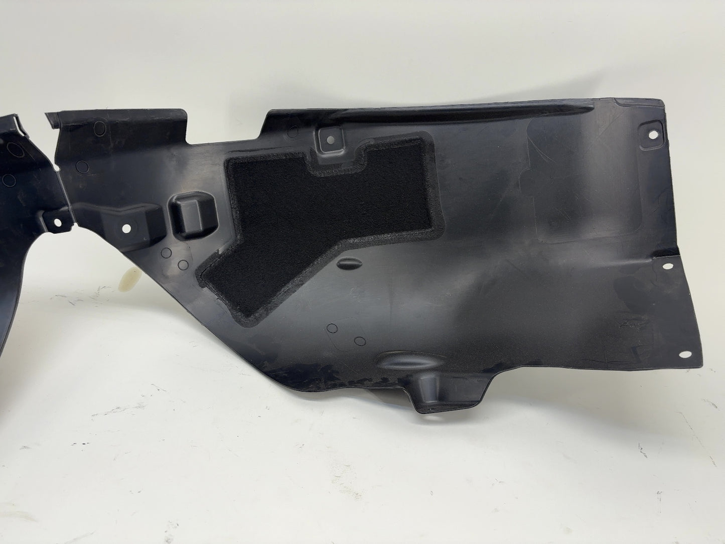 2025 Tesla Model X Front Right Wheel Arch Liner 1585129-00-E