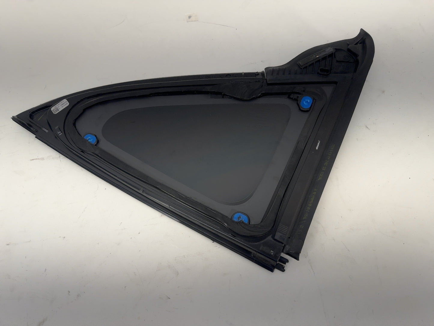 2025-2026 Tesla Model 3 Highland Rear Quarter Glass Right Black 1915484-20-C