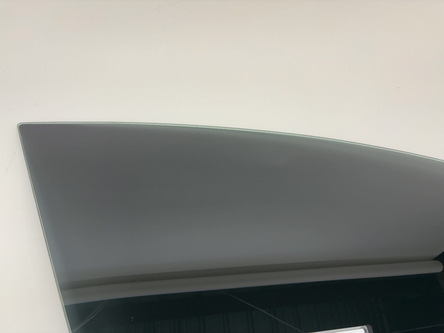 2024-2026 Tesla Model 3 Highland Front Right Door Glass Laminated Note 1773076-00-D