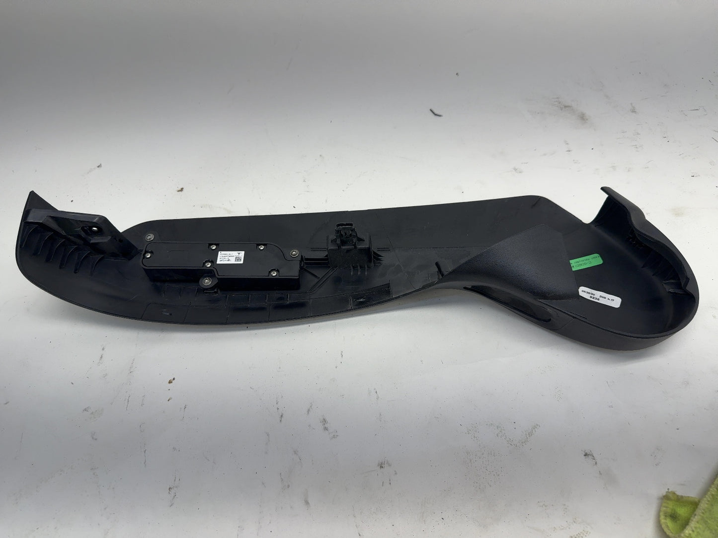 2019-2020 Tesla Model 3 Front Left Driver Seat Trim With Buttons 1088964-00-C