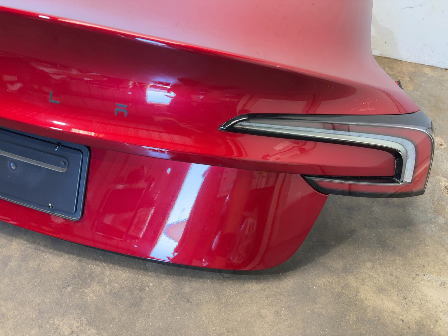 2024-2026 Tesla Model 3 Highland Trunk Lid Assembly 1714928-E0-B