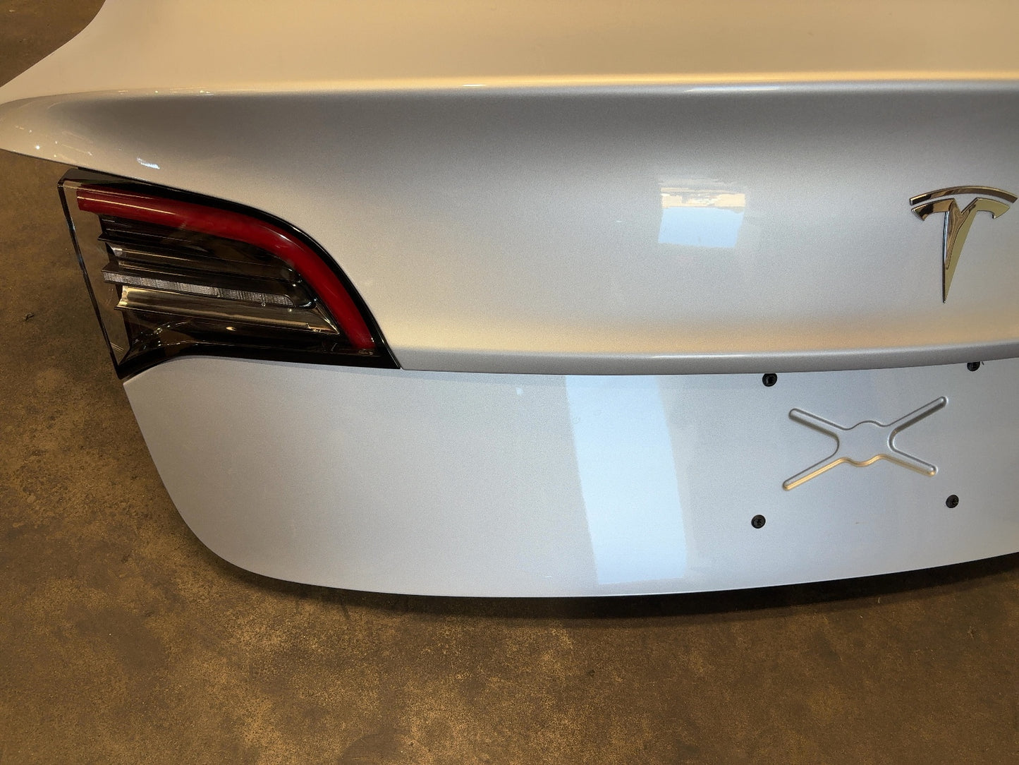 2018 Tesla Model 3 Trunk Lid Assembly 1081460-E0-B