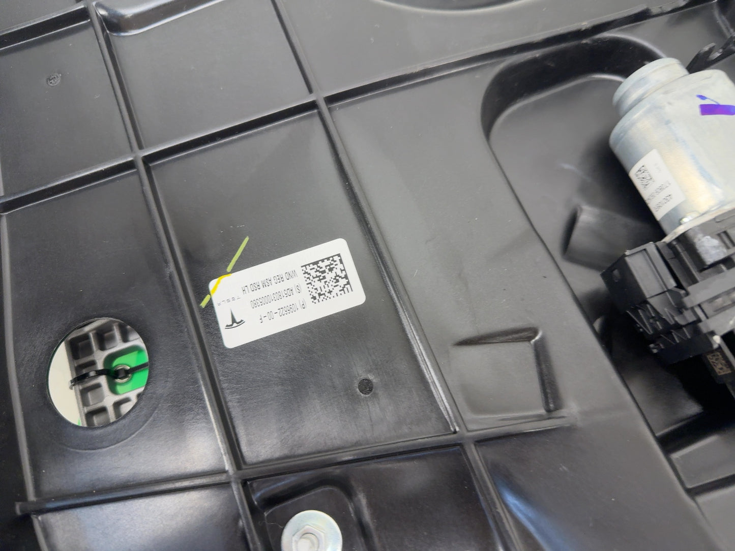 2018 Tesla Model 3 Rear Left Window Regulator 1096622-00-F