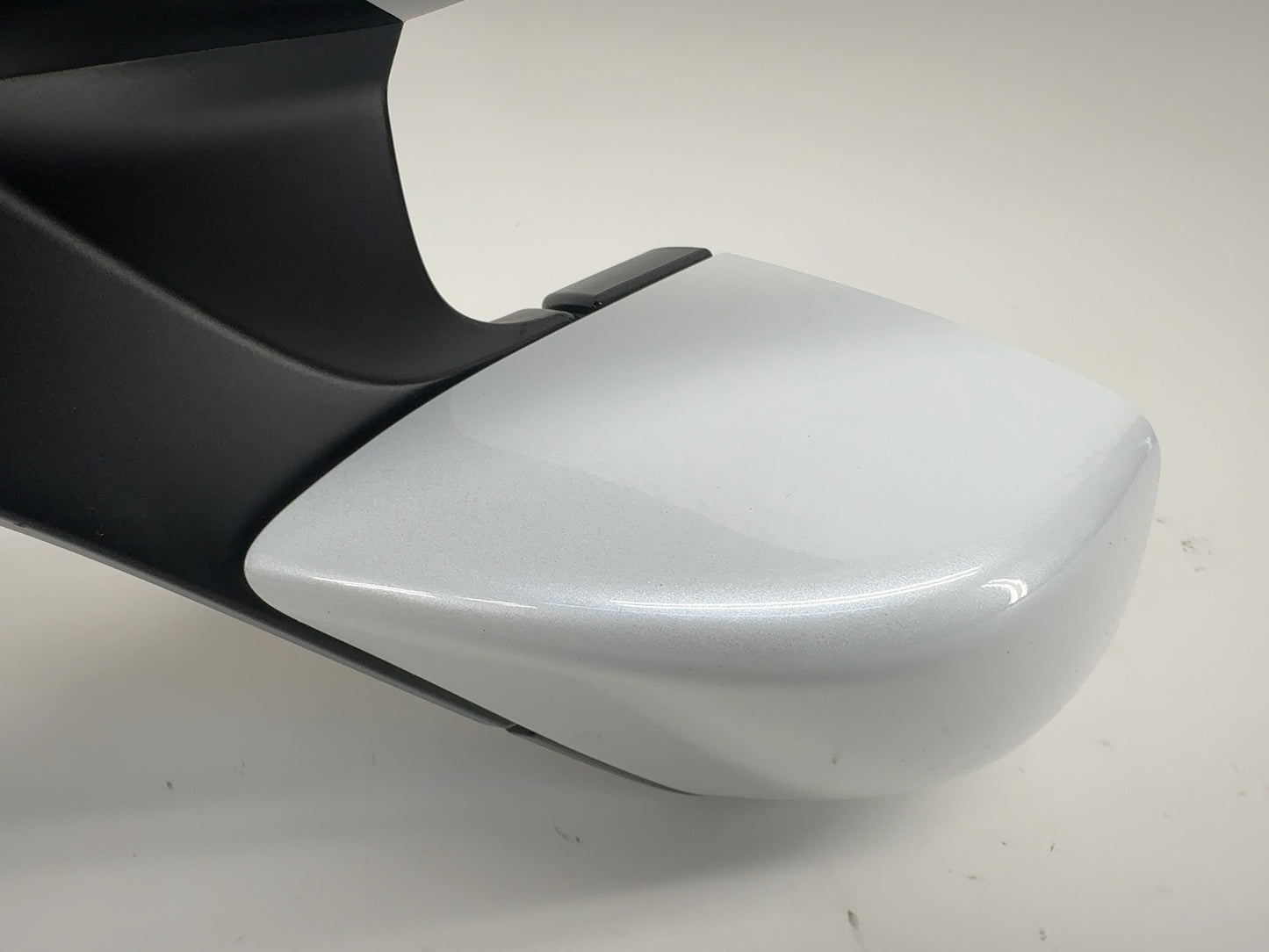 2023 Tesla Model 3 Front Left Door Mirror Assembly 1592031-99-F