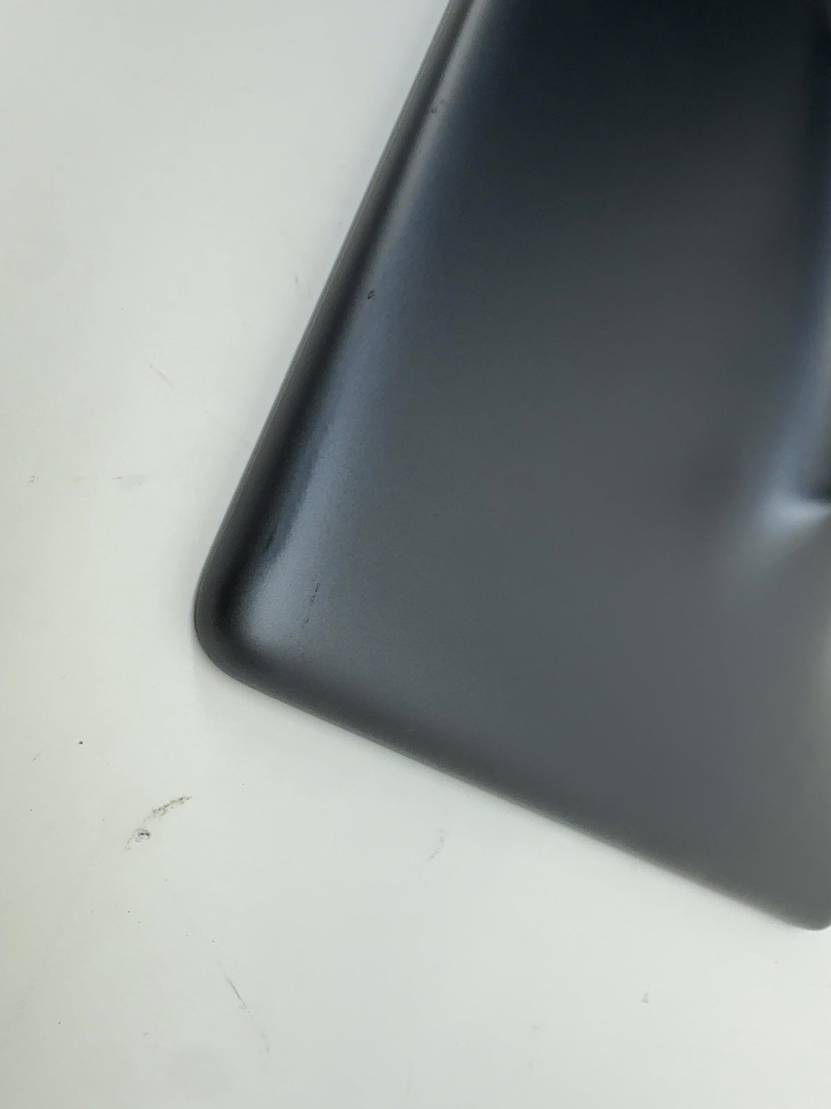 2022-2023 Tesla Model 3 Center Display 1089543-00-J