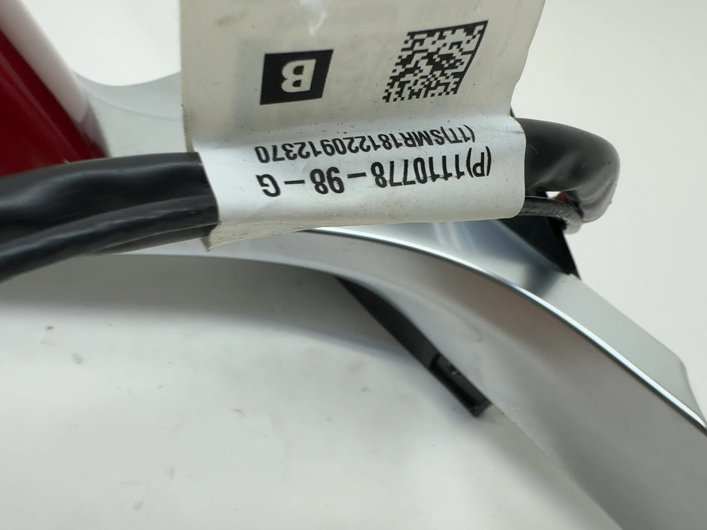 2018 Tesla Model 3 Front Right Door Mirror Assembly 1110778-98-G