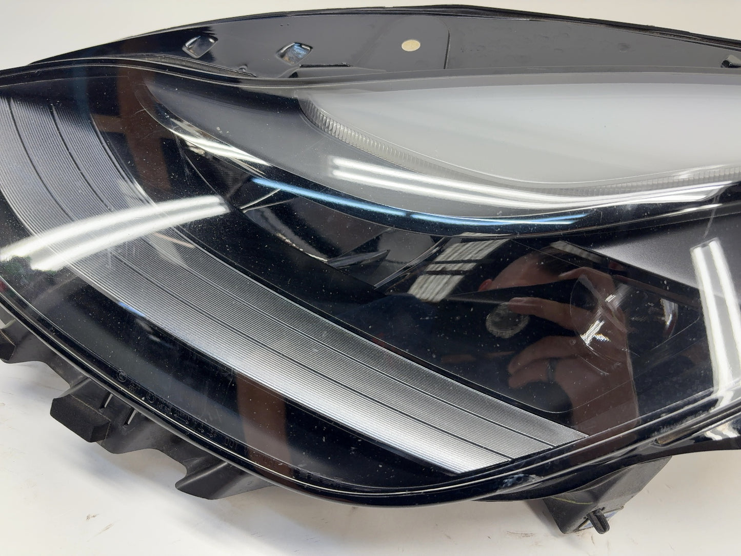 2023 Tesla Model 3 Left Headlamp 1514952-00-D