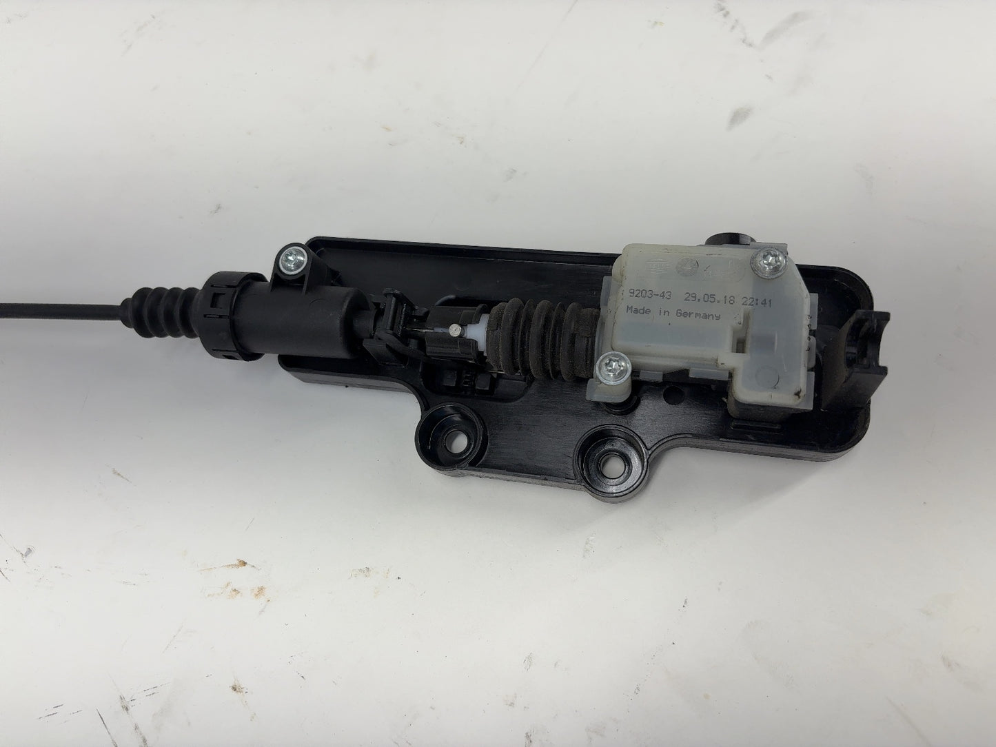 2018 Tesla Model S Hood Latch With Actuators 1033011-00-F